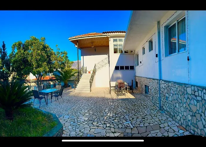Villa Braho